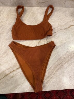 Good American Rust Textured Two-Piece Bikini Set